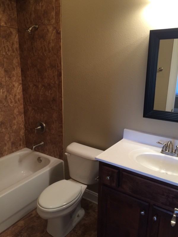 2316 Speedway Blvd - Photo 7 of 9