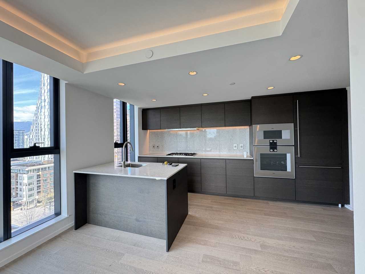 1408 Robson Street #1102 - Photo 3 of 20