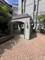 featured image of 2915 Glen Drive #306