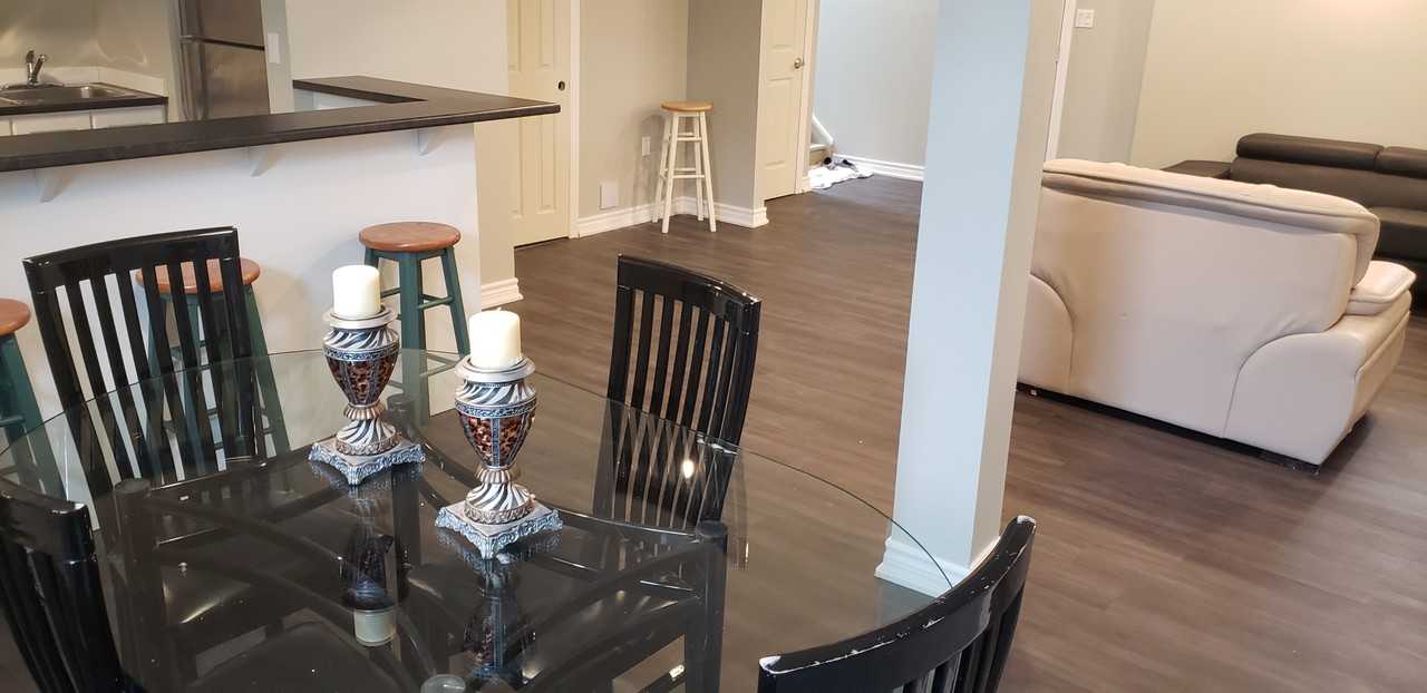 6 Berkwood Hollow - Photo 3 of 14