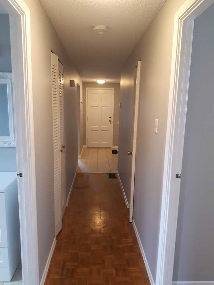 40 Amos Ave - Photo 5 of 17