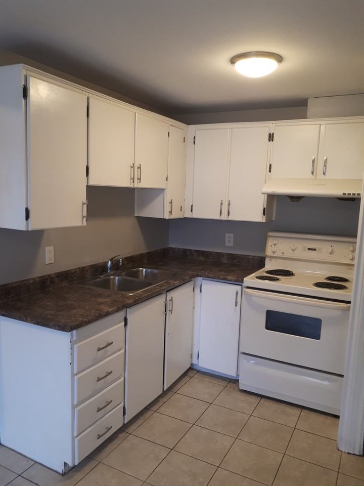 40 Amos Ave - Photo 7 of 17