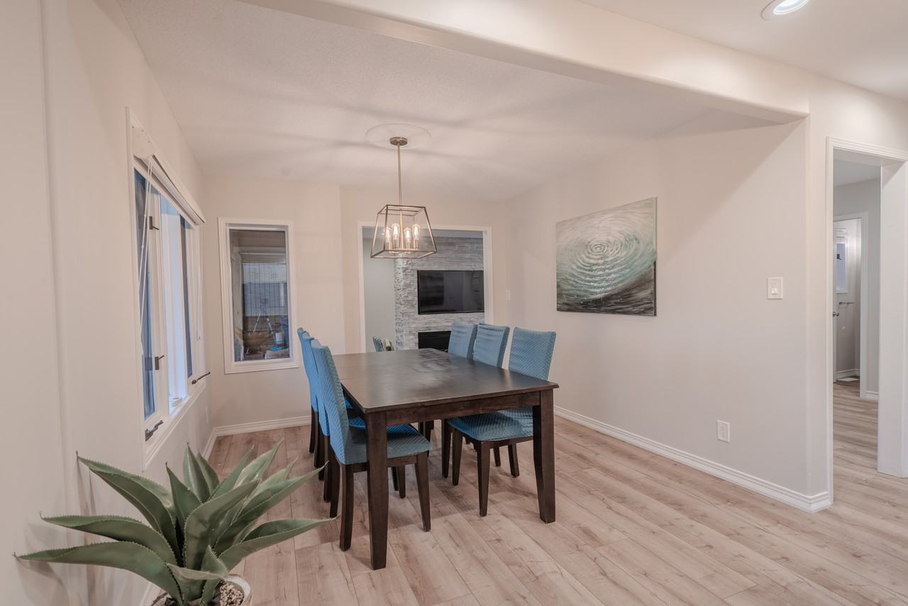 3251 Devonshire Rd - Photo 7 of 31