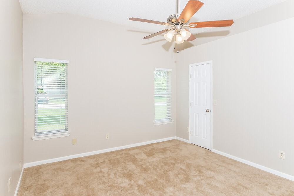 3379 Deerfield Pointe Dr - Photo 7 of 14