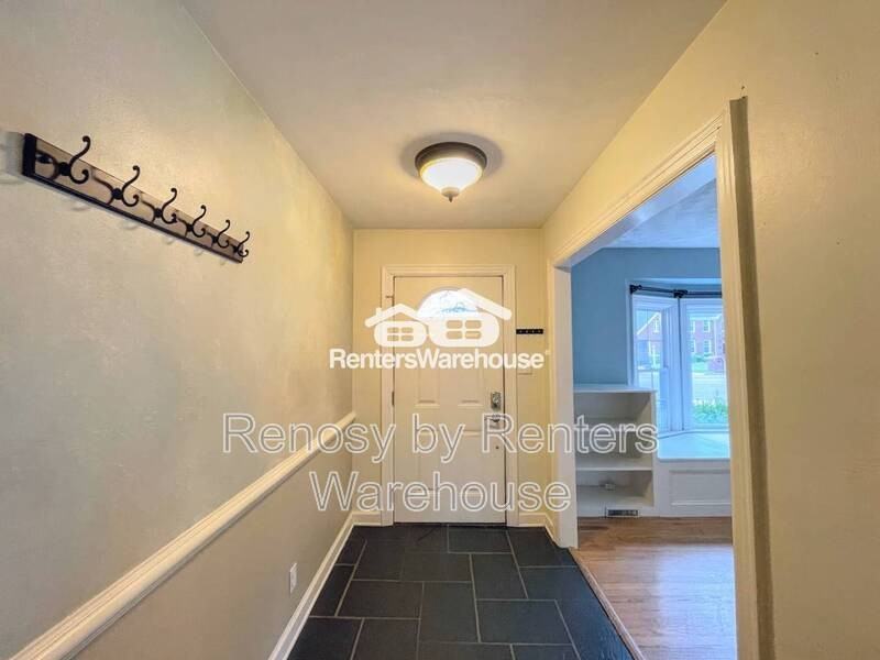 4112 Dock Landing Rd - Photo 3 of 36