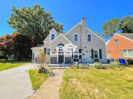 featured image of 2423 E Virginia Beach Blvd