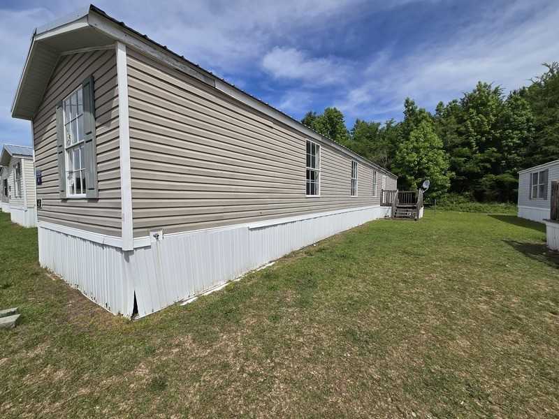2416 Cattail Cir - Photo 3 of 33