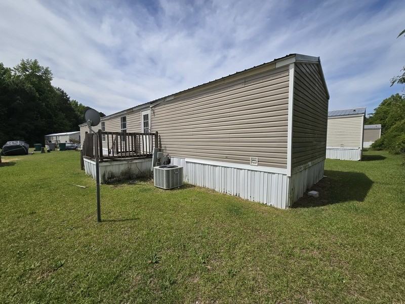 2416 Cattail Cir - Photo 4 of 33