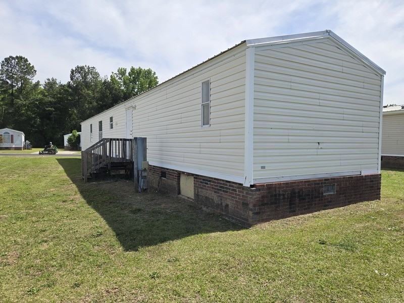 2115 Cattail Cir - Photo 4 of 40