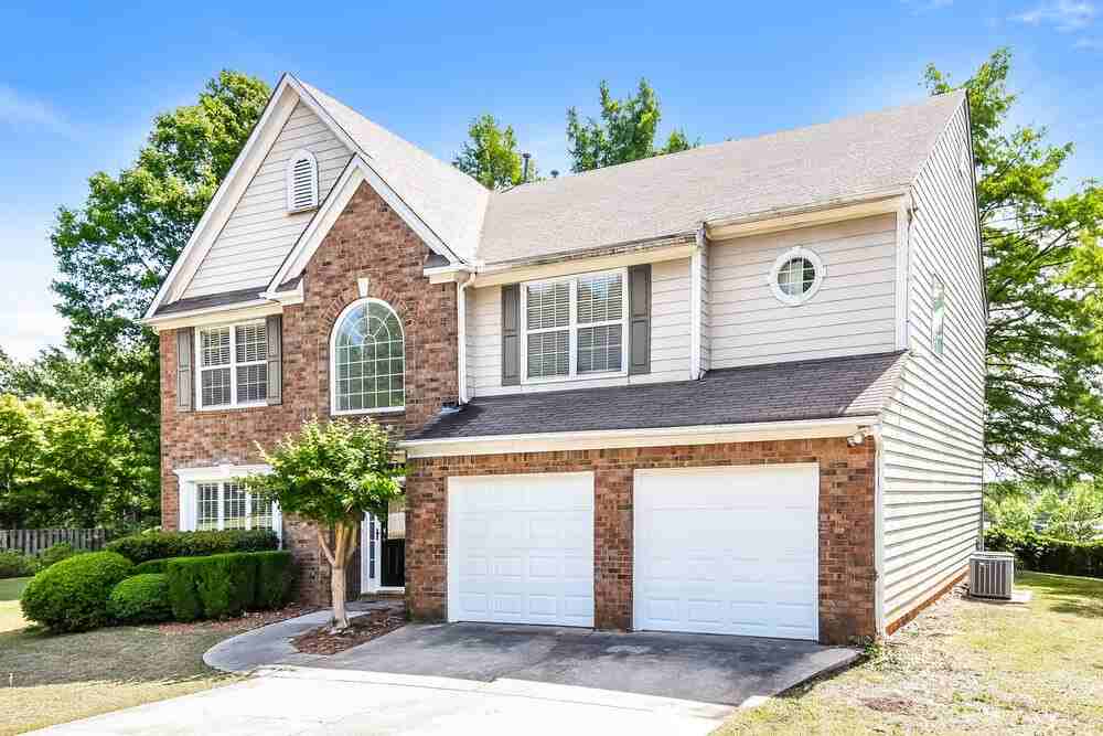 1675 Berrywood Way - Photo 4 of 17