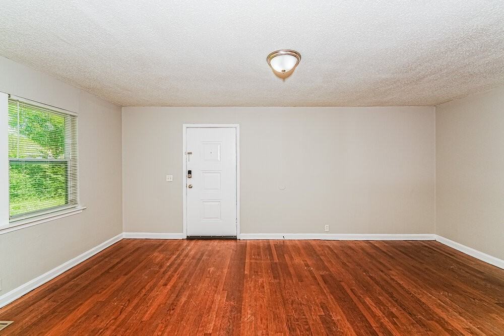 1204 Pratt Hwy - Photo 4 of 19