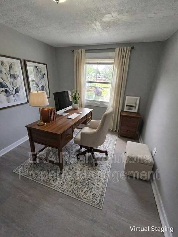 2590 Parkwood Ave #2590 - Photo 4 of 16