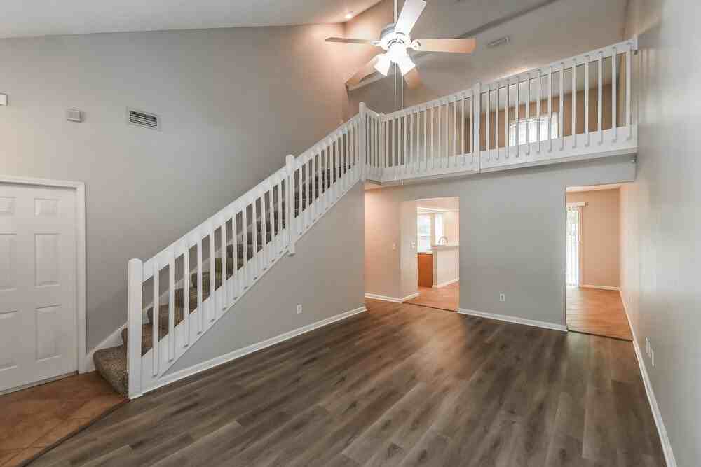 3504 Ayrshire St - Photo 5 of 17