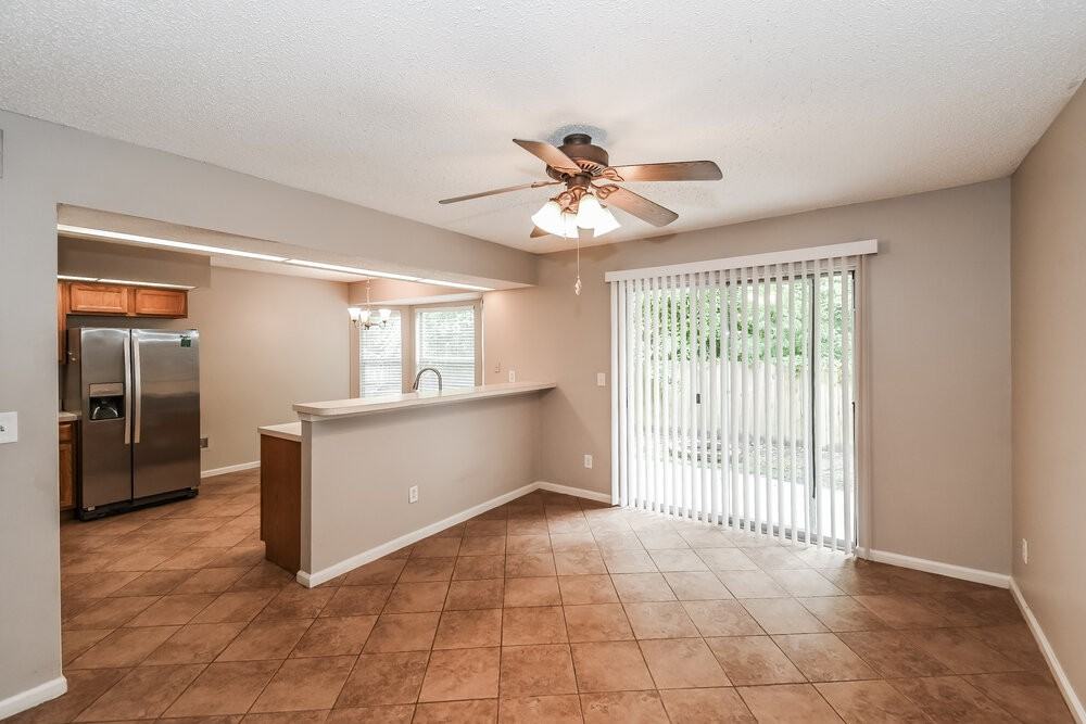 3504 Ayrshire St - Photo 6 of 17