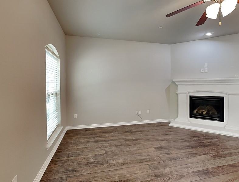 8617 Whitehead St - Photo 2 of 18