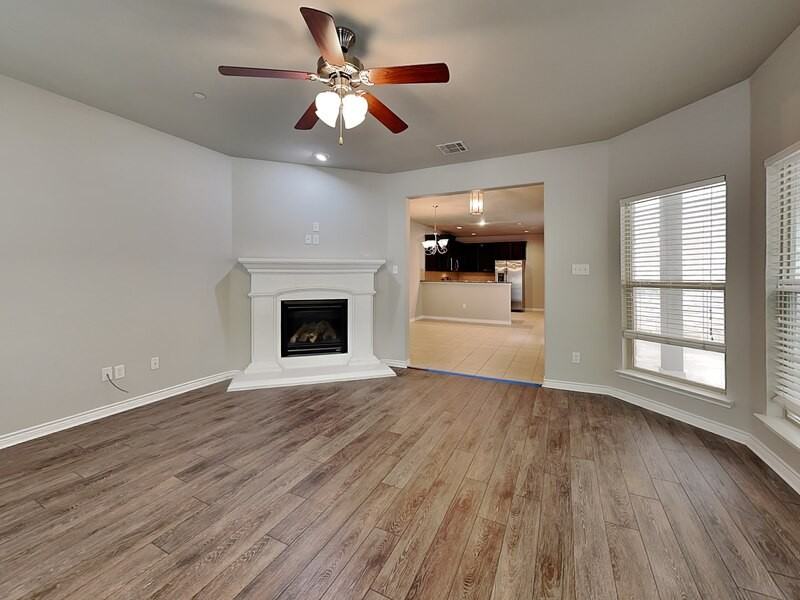 8617 Whitehead St - Photo 3 of 18