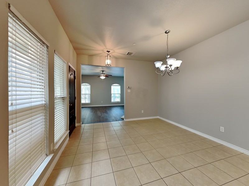8617 Whitehead St - Photo 5 of 18