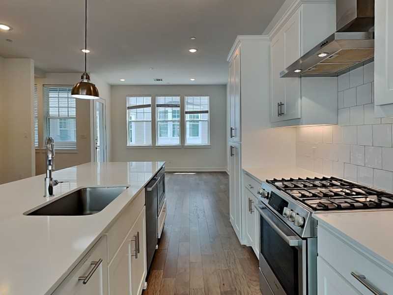 645 N Tyler St #302 - Photo 5 of 21