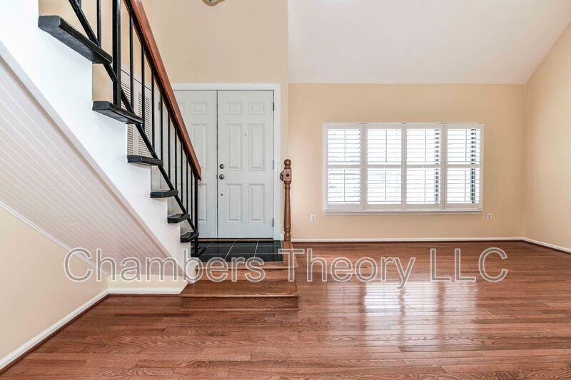 8834 Sweet Gum Pl - Photo 2 of 33