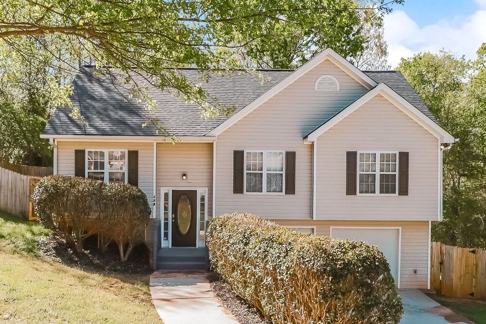 105 River North Ct