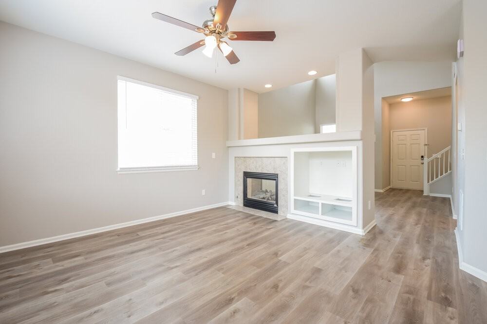 2487 E 127th Ct - Photo 5 of 20