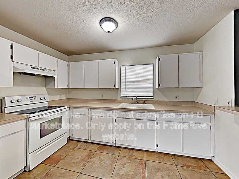 3519 N 10th St - Photo 3 of 16