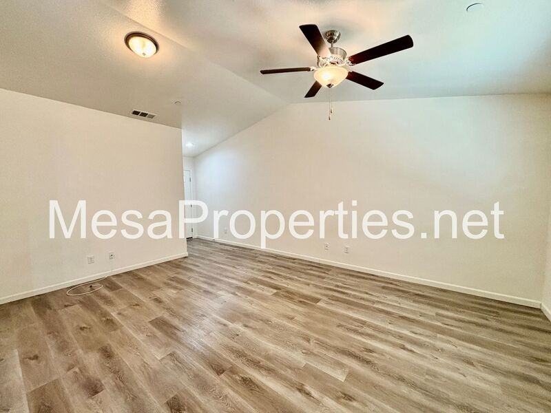 9550 Tamarisk Ave #124 - Photo 4 of 29