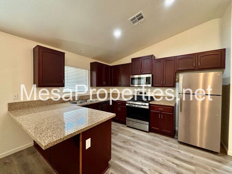 9550 Tamarisk Ave #124 - Photo 6 of 29