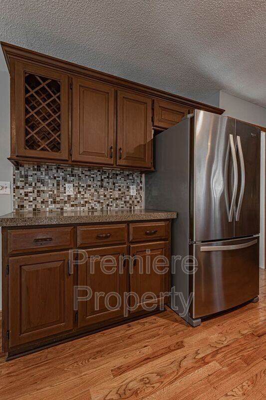 14651 W 141st Dr - Photo 7 of 20