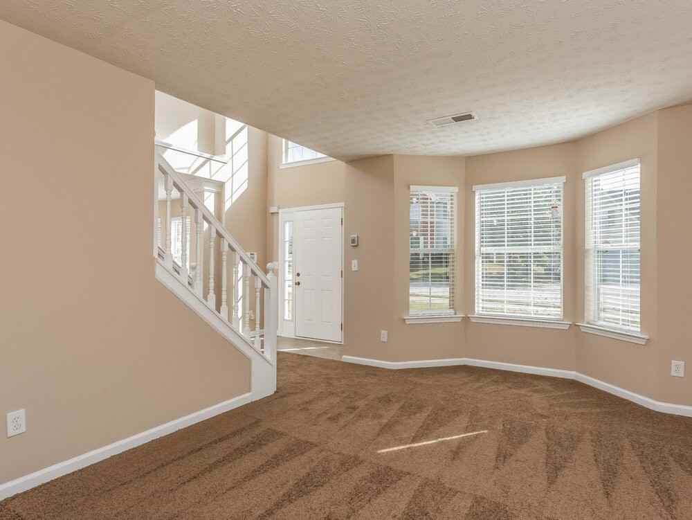 505 Concord Ter - Photo 5 of 15