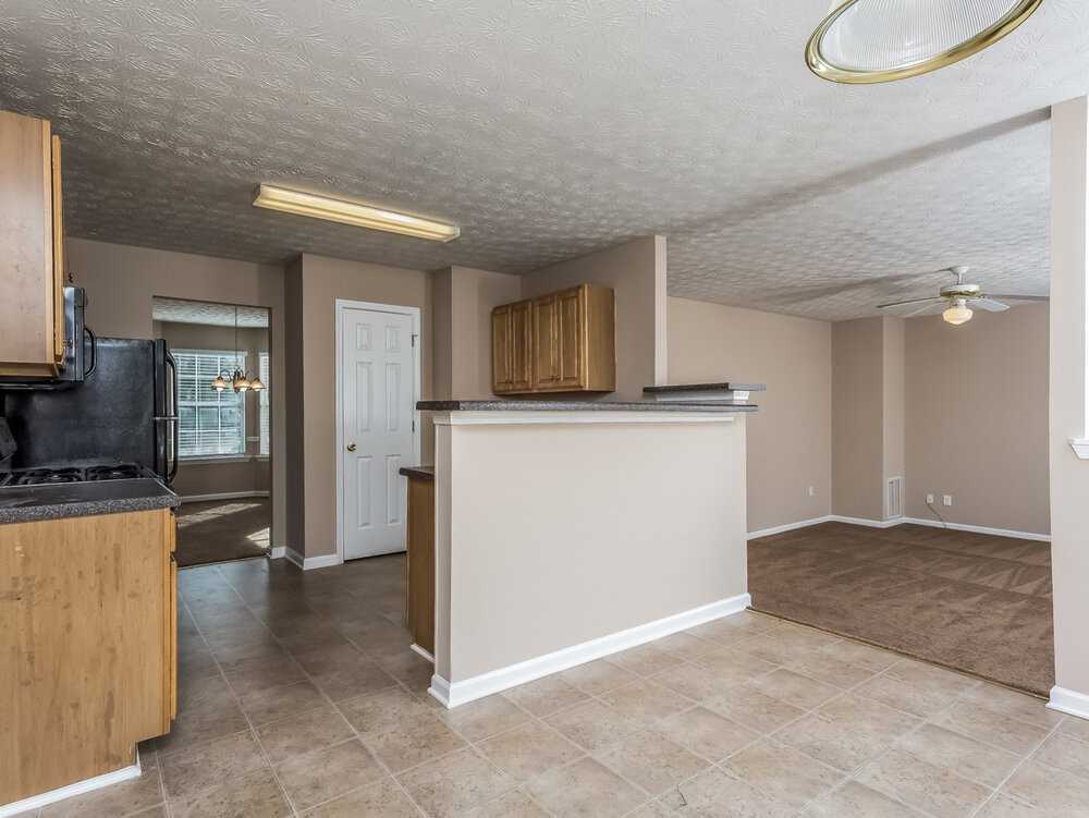 505 Concord Ter - Photo 7 of 15