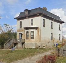 110 W 4th St - Photo 1 of 1