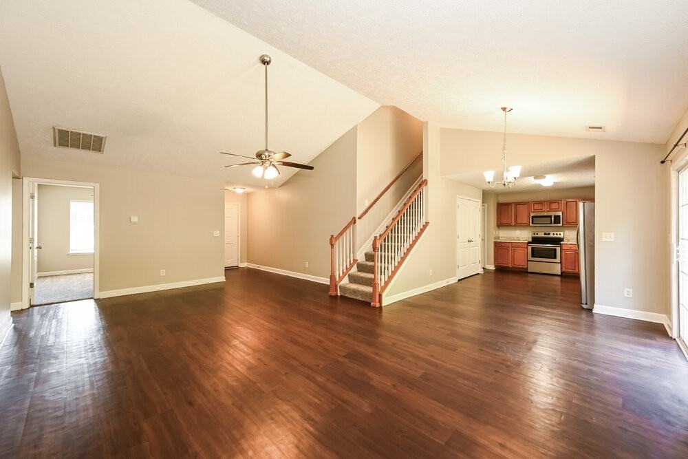 1127 Sunnycrest Ct - Photo 6 of 17