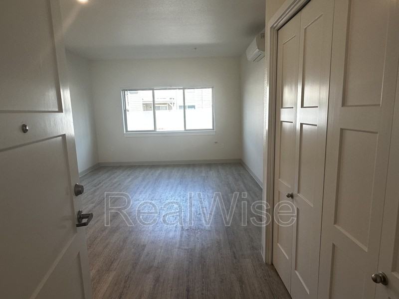 1935 Table Rock Rd #10 - Photo 6 of 16