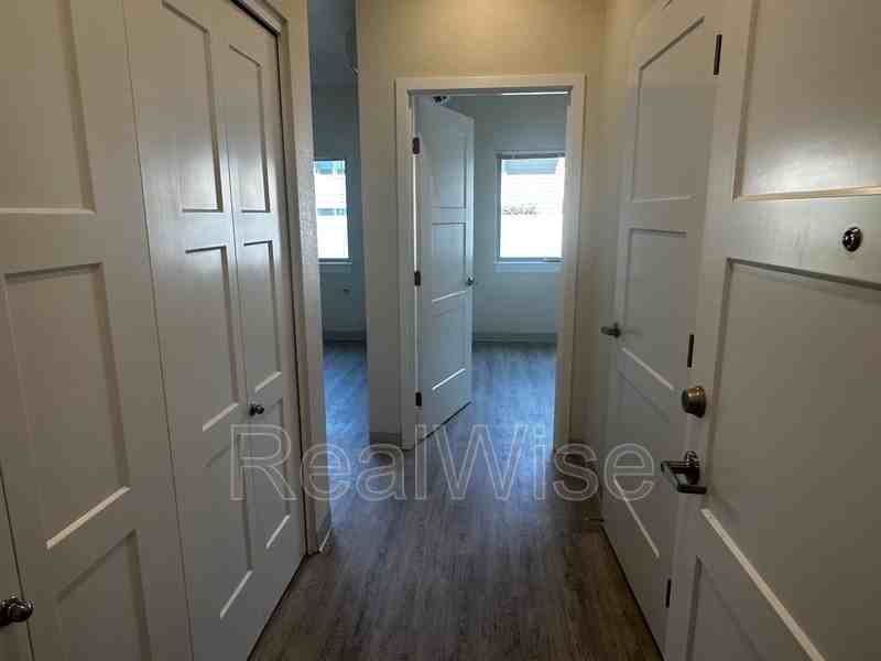 1935 Table Rock Rd #06 - Photo 6 of 15