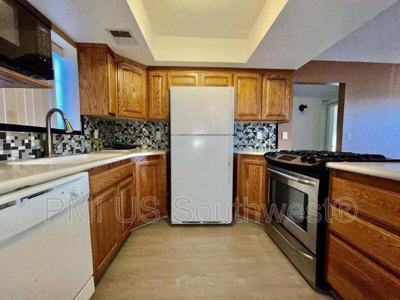 1190 Ramar Rd #C21 - Photo 6 of 18