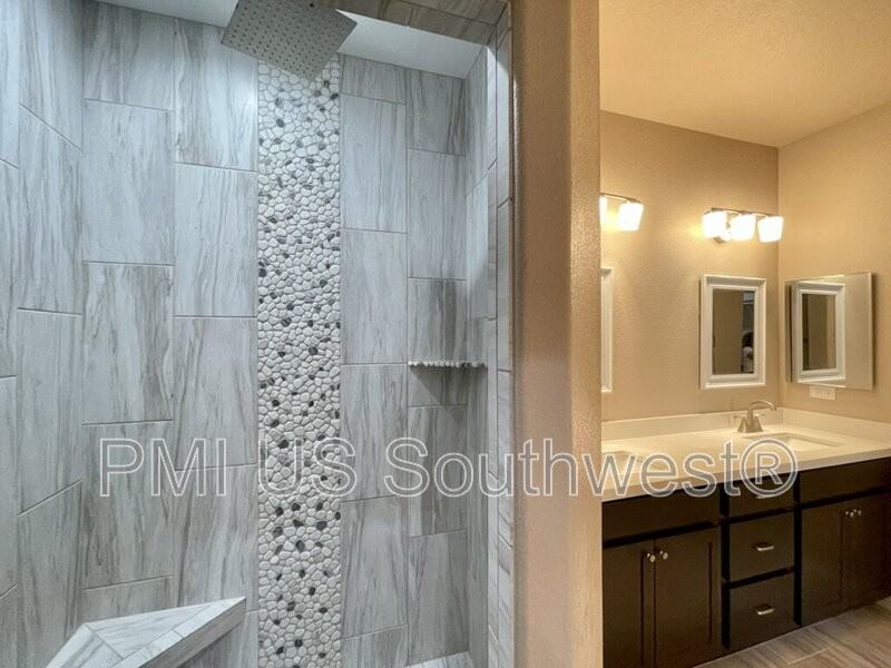 2265 E Robby Loop - Photo 7 of 20