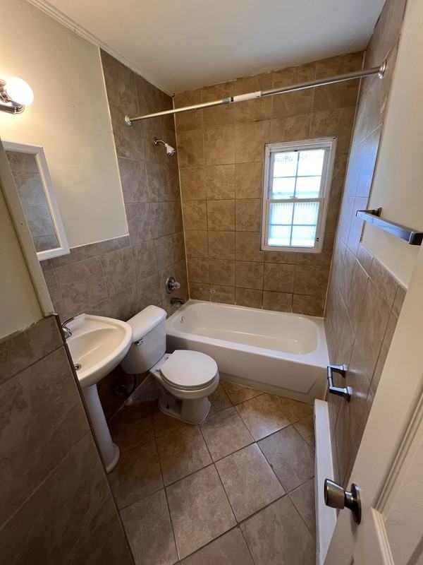 5840 Spruance Rd - Photo 4 of 8