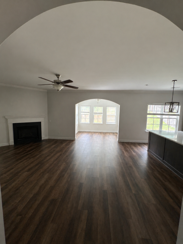 563 Malachite Ln - Photo 2 of 4