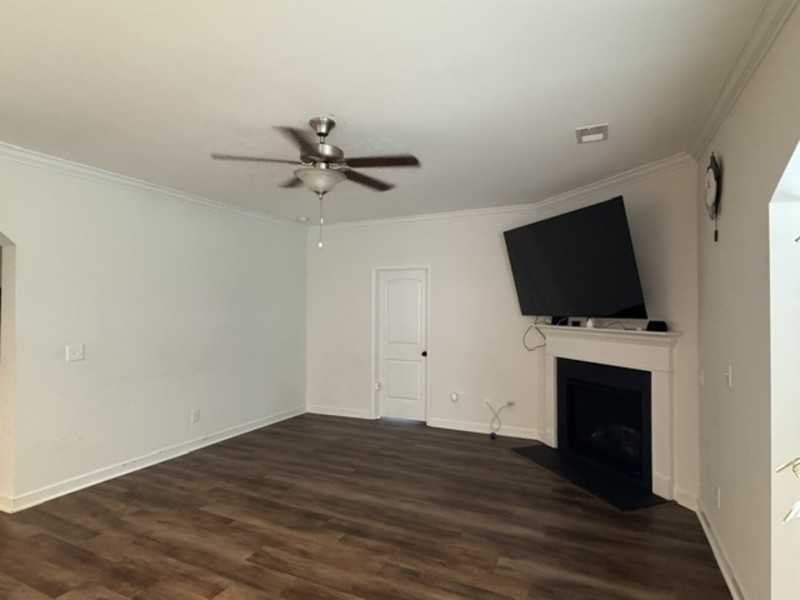 563 Malachite Ln - Photo 4 of 4