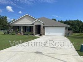 featured image of 8 Periwinkle Ln