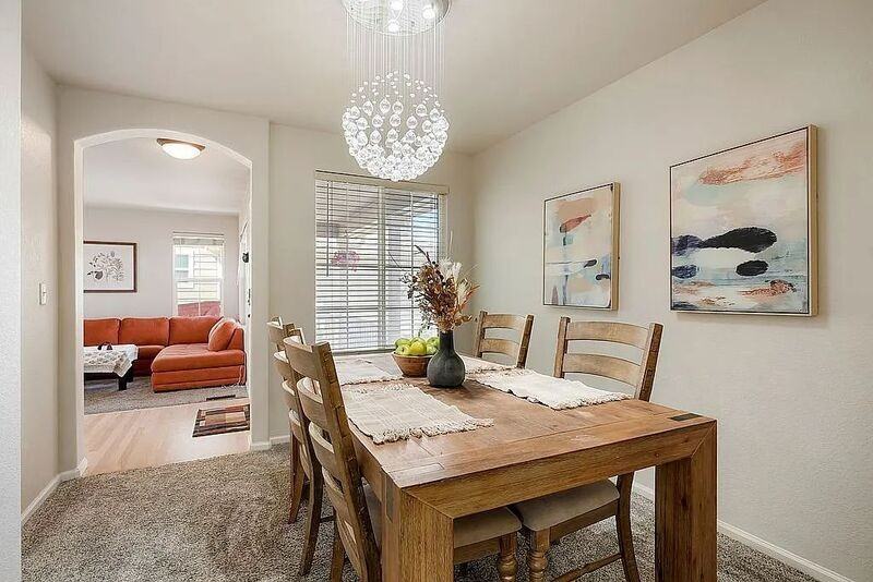 16890 Trail View Cir - Photo 4 of 36