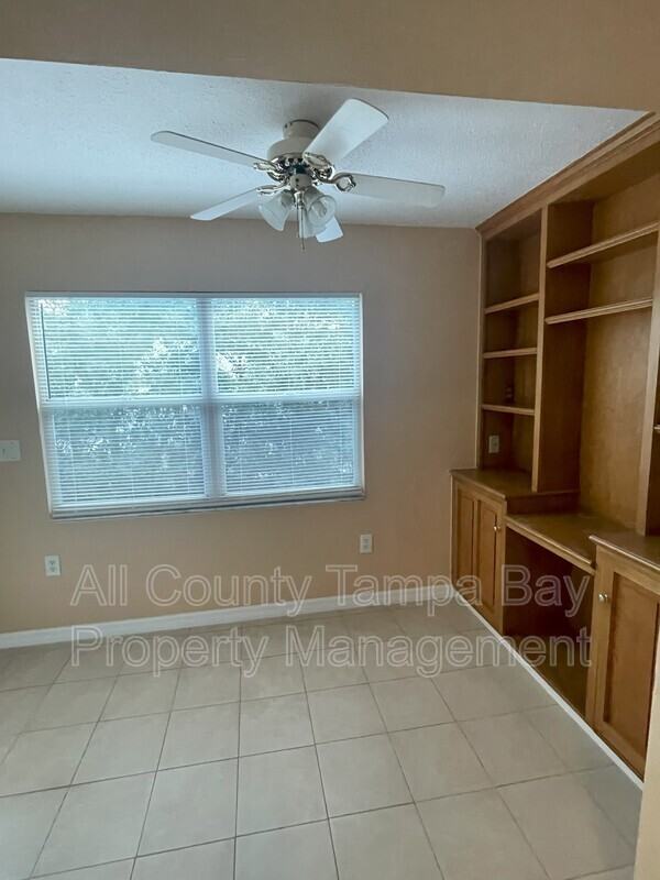 5410 4th St #B - Photo 4 of 12