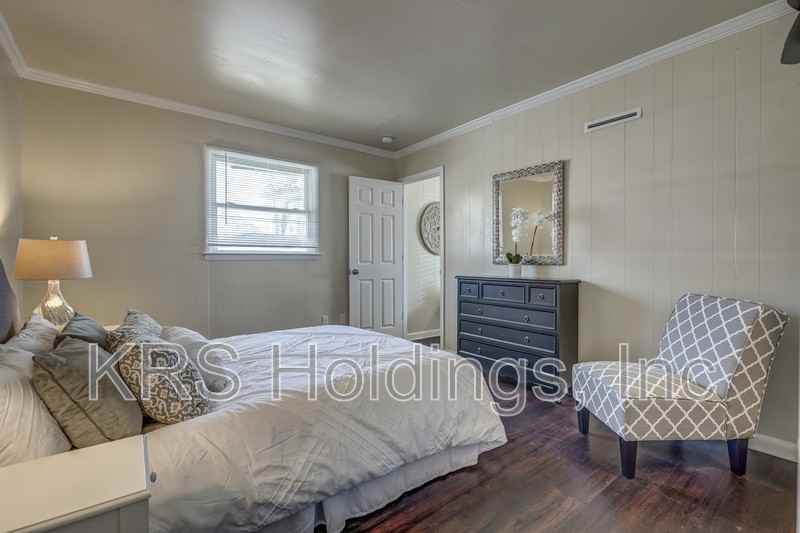 3136 Parkdale Rd #3136 - Photo 6 of 11