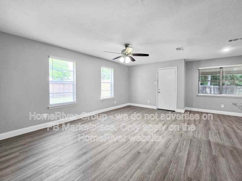 807 W Smith St - Photo 6 of 27