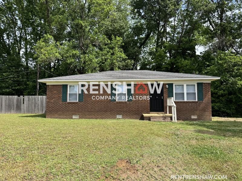 158 Navy Dr