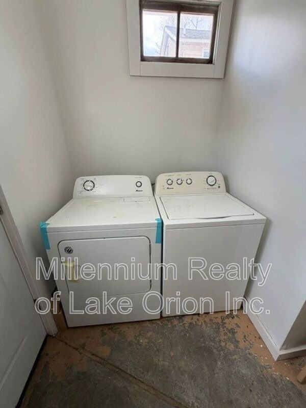 27 Sylvan - Photo 5 of 14