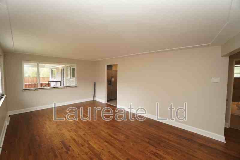 2268 W Maplewood Ave - Photo 2 of 24