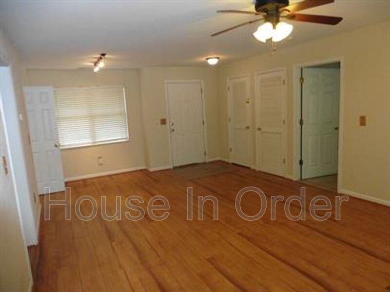 104 Olde Covington Way - Photo 4 of 11