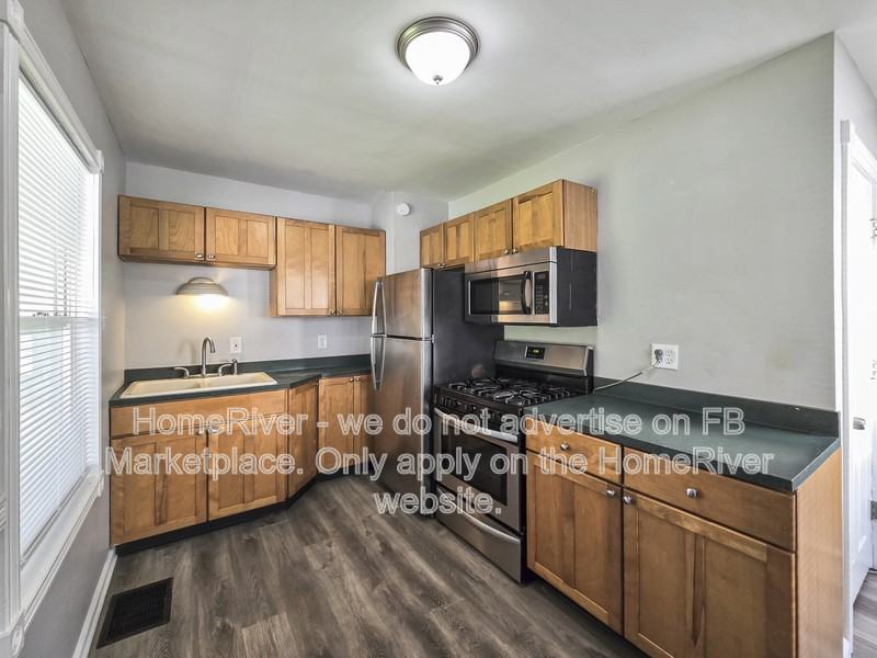 229 S 7th Ave - Photo 6 of 21